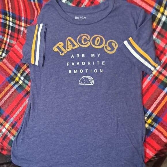 Zoe + Liv "Tacos are my favorite emotion" shortsleeve t-shirt in Small - Picture 1 of 4